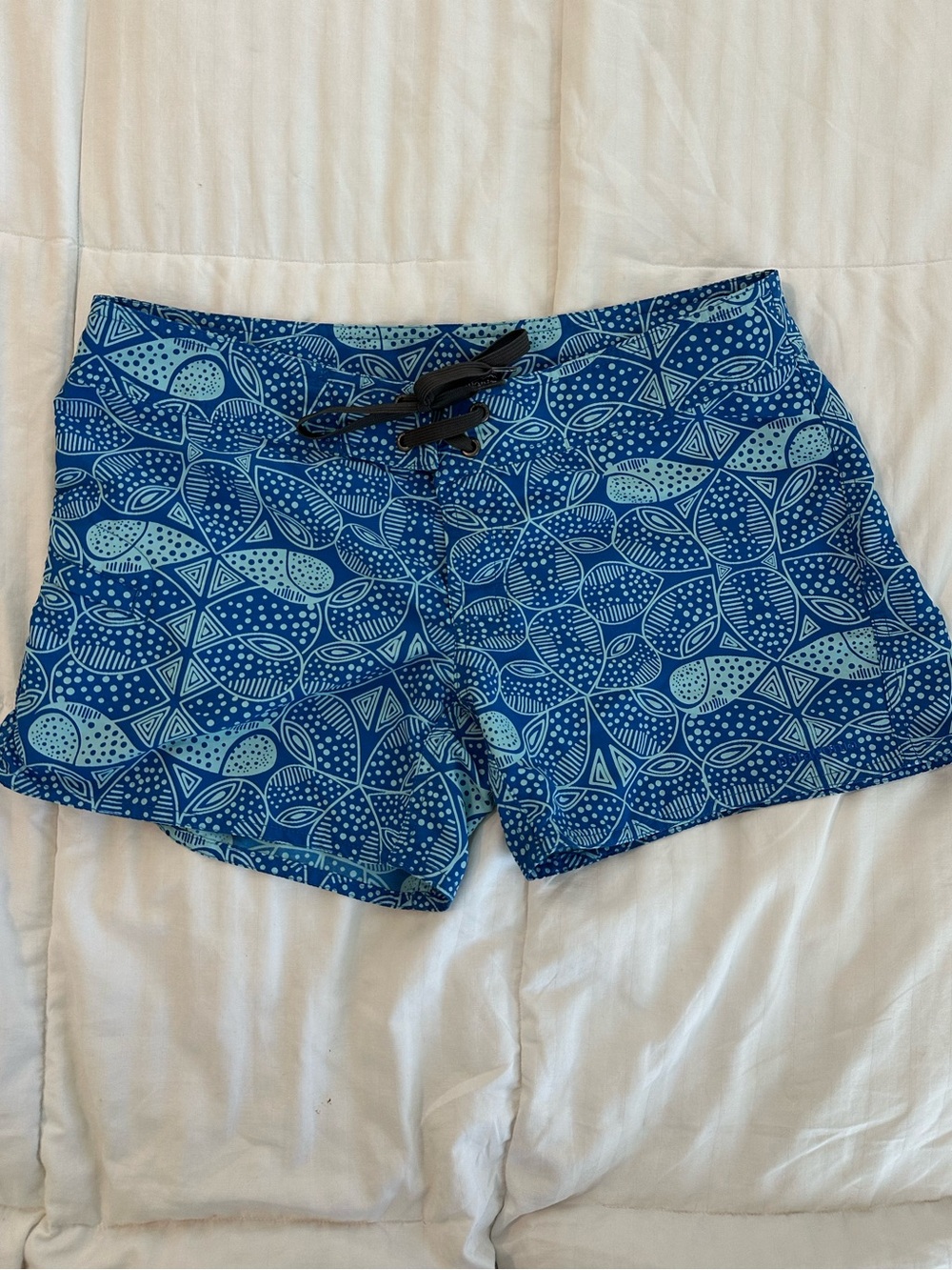 Patagonia Blue Patterned Women Swim Board Shorts